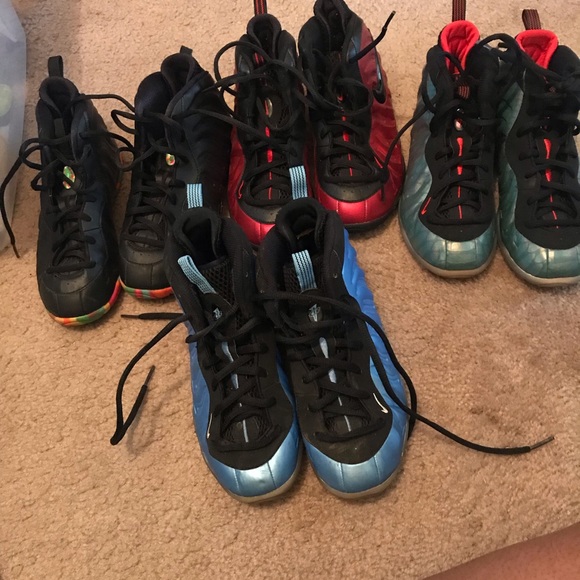 Kids shoes sizes 2,3 and 4 - Picture 2 of 2